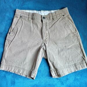 Columbia Men's Khaki Casual Shorts